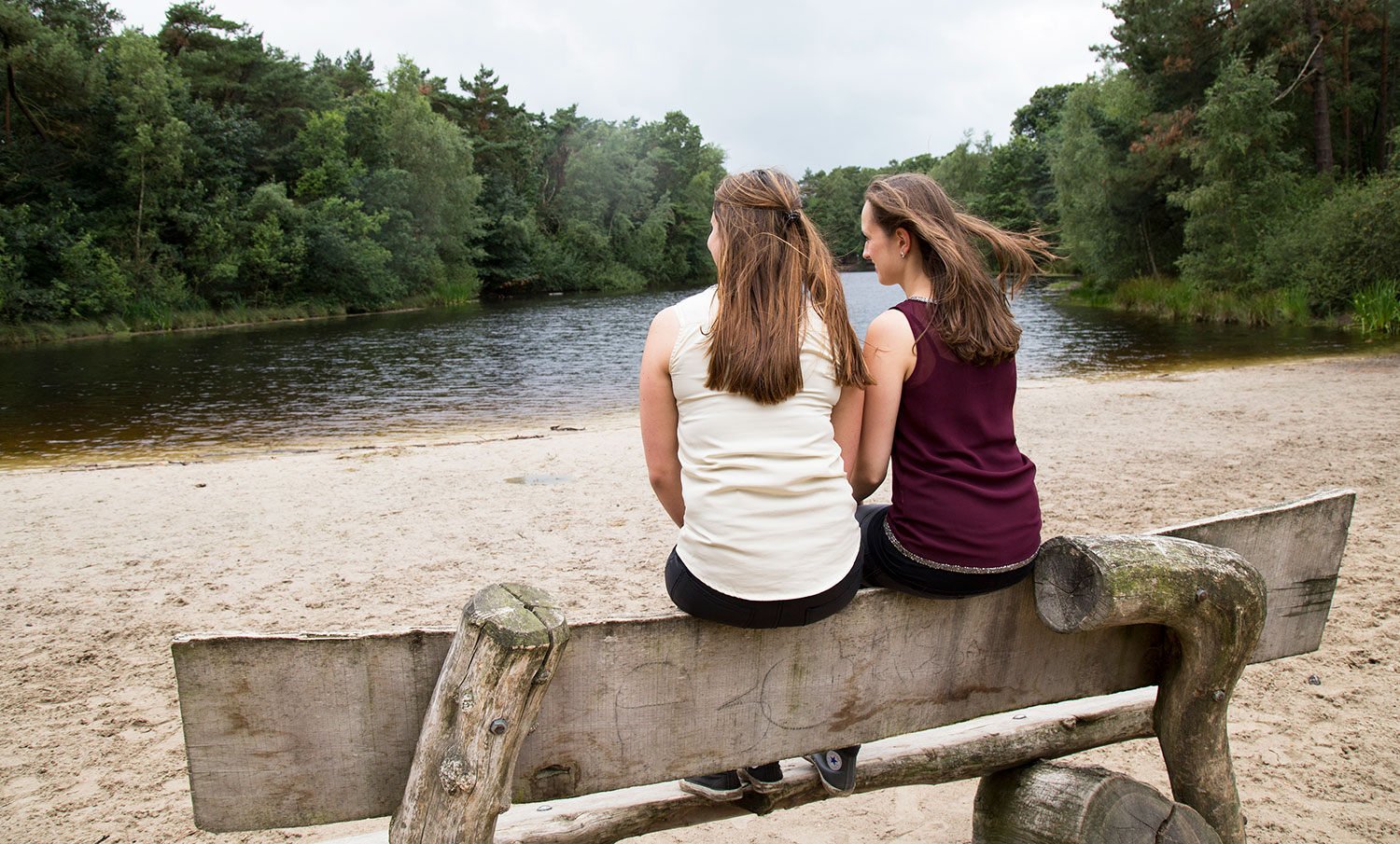 vriendinnen fotoshoot bedafsebergen vriendinnen fotoshoot bedafsebergen