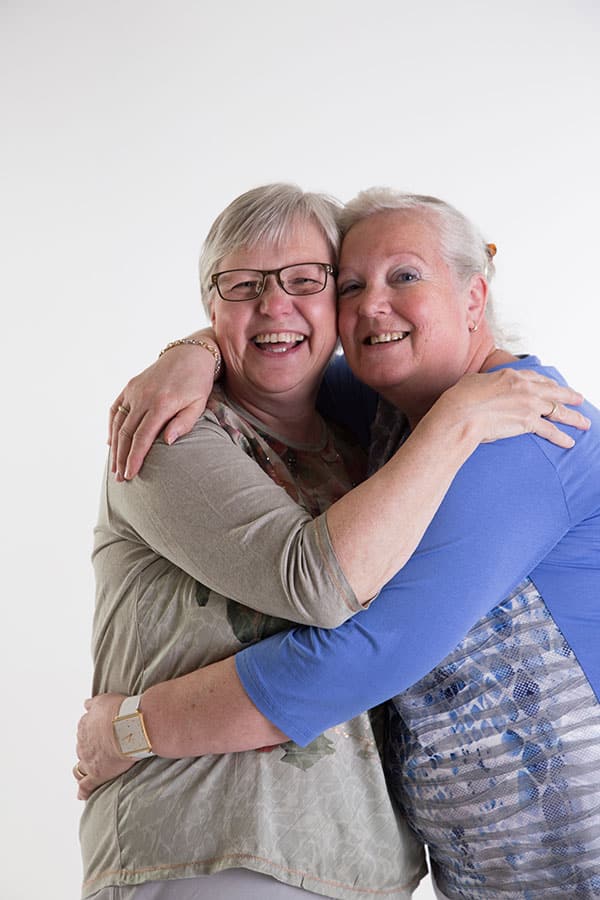 Vriendinnenfotoshoot in de studio