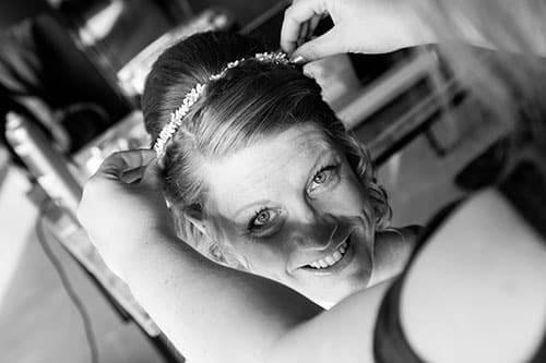 details aankleden bruid details aankleden bruid