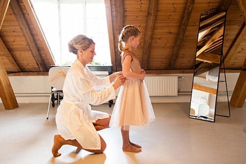 bruiloft moeder dochter foto bruiloft moeder dochter foto