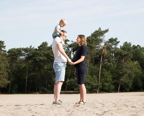 fotoshoot zwangerschap gezin