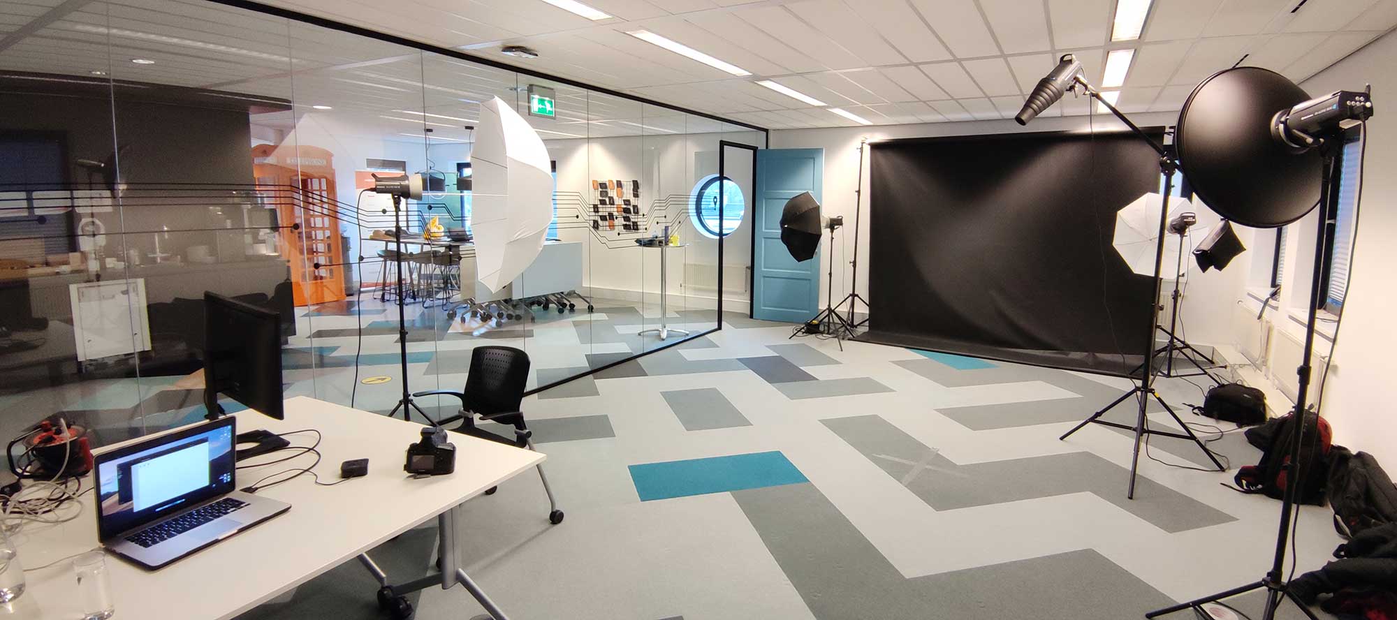 bedrijfsfotograaf op locatie bij bedrijf bedrijfsfotograaf op locatie bij bedrijf