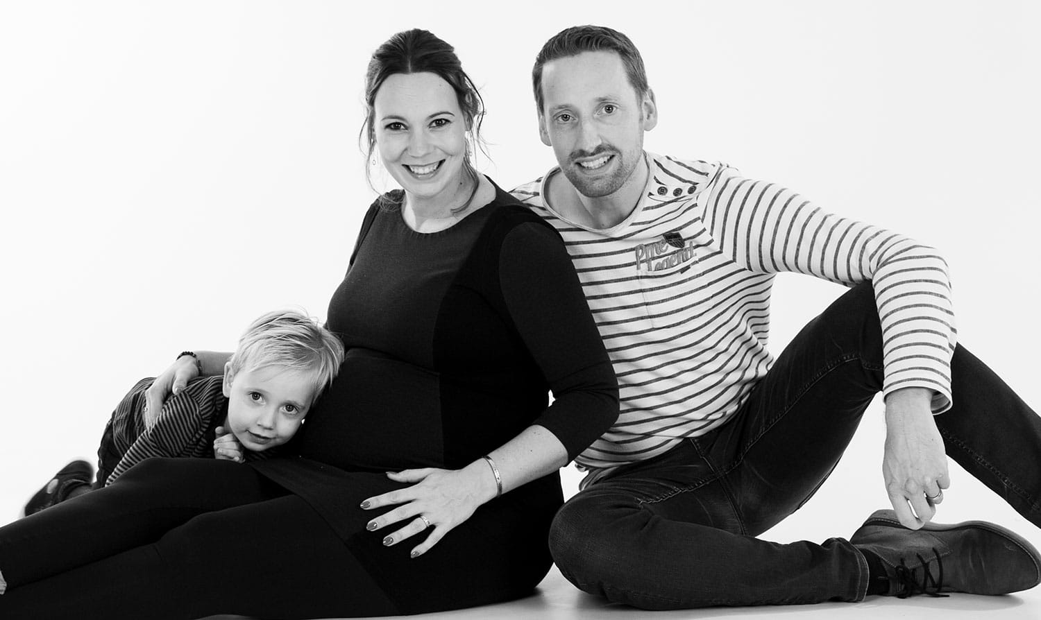 zwangerschapshoot met gezin zwangerschapshoot met gezin
